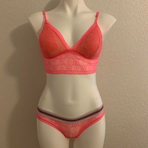 Matching 2 Piece Lingerie Victoria Secret